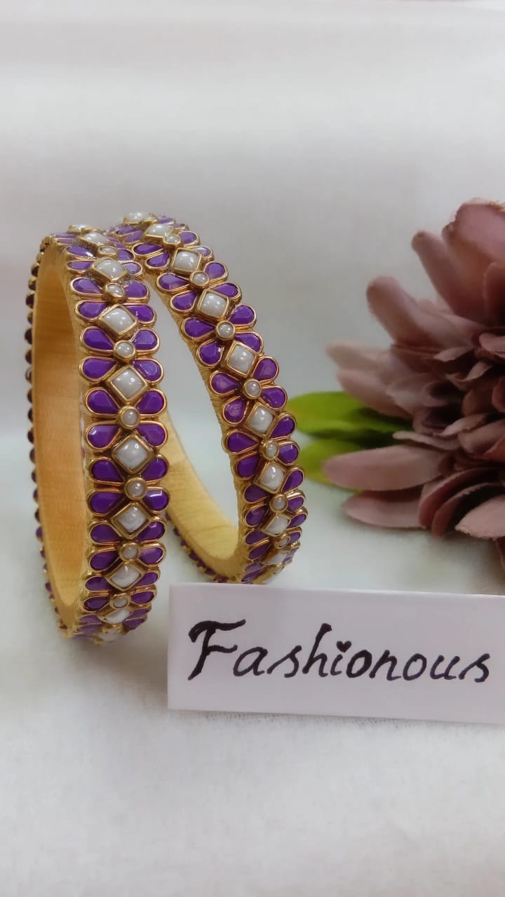 Ethereal Pearl Bloom: Silkthread Kundhan Bangle - BNG045