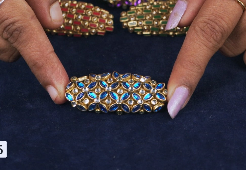 Breezy Bloom Glossy Blue Silk Thread Pin - SP006