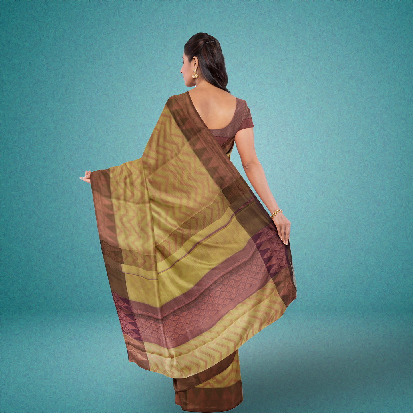 Moonlit Glow Organza Saree - MFC019