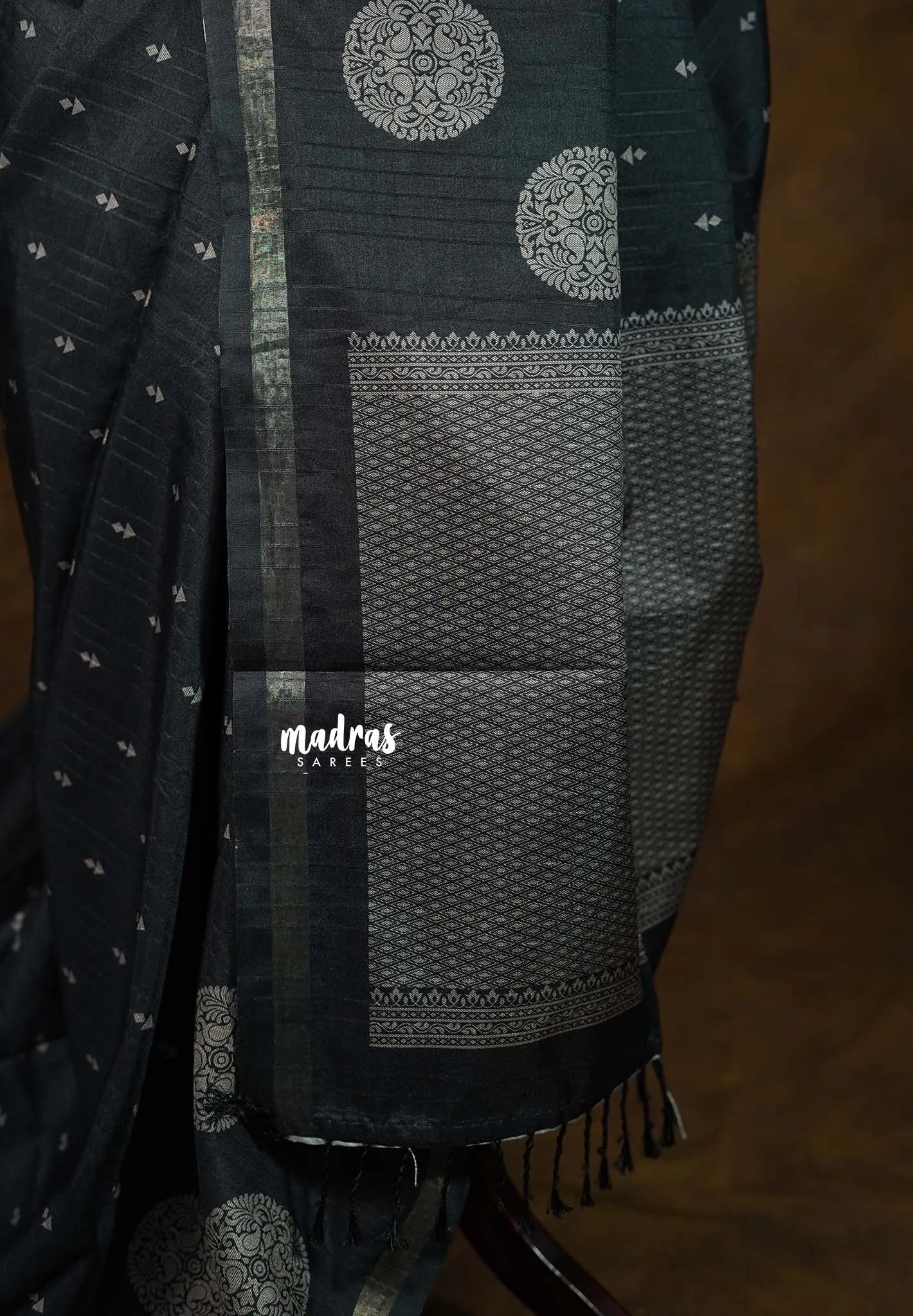 Black Pearl - Yamini Paper Silk blend Saree with Rich Big Border - Perfect for Office Wear