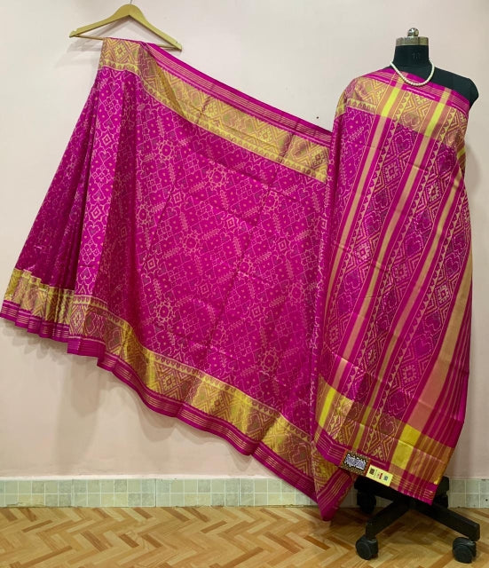 Magenta Alpana Designed with Golden Border Patola Silk Saree-PPSRE-004