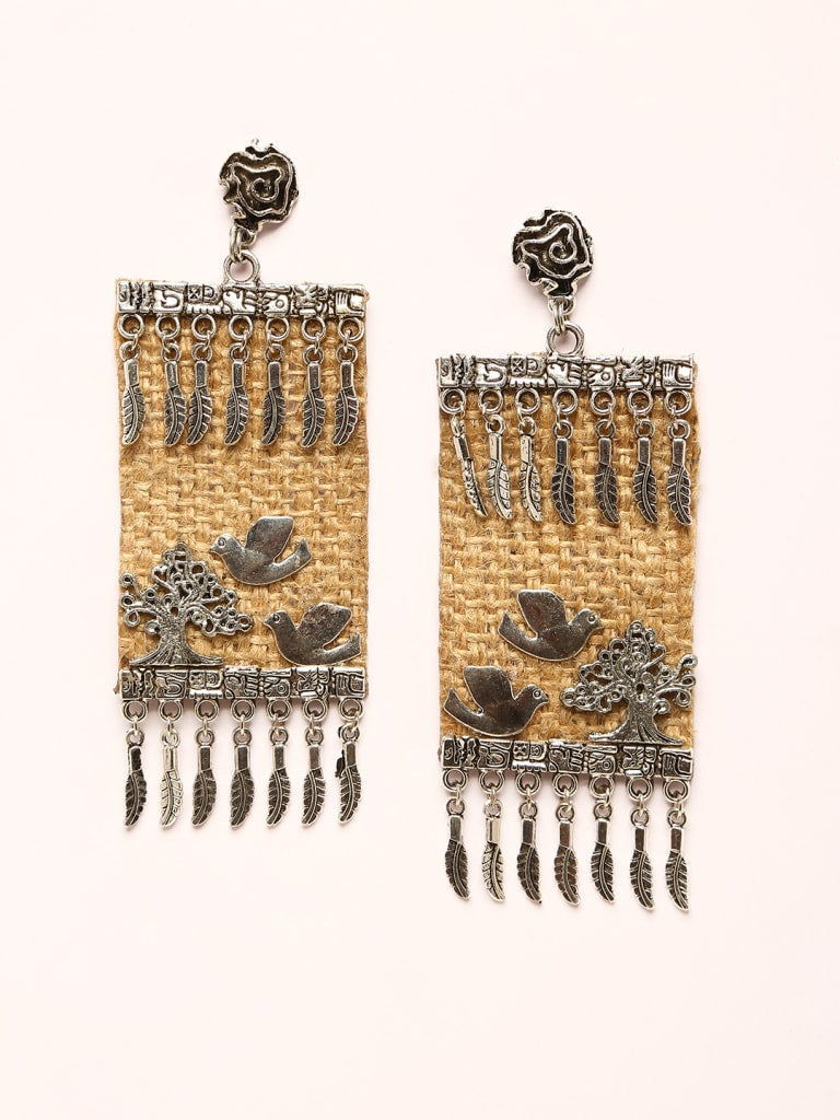 Beautiful Beige Earring