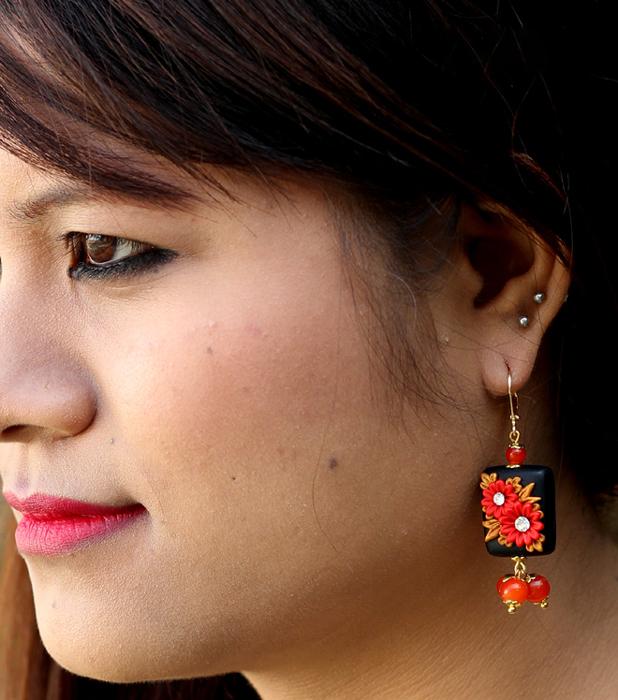 Black with Red Floral Square Beaded Polymer Clay Earrings-ZAPCJH-042