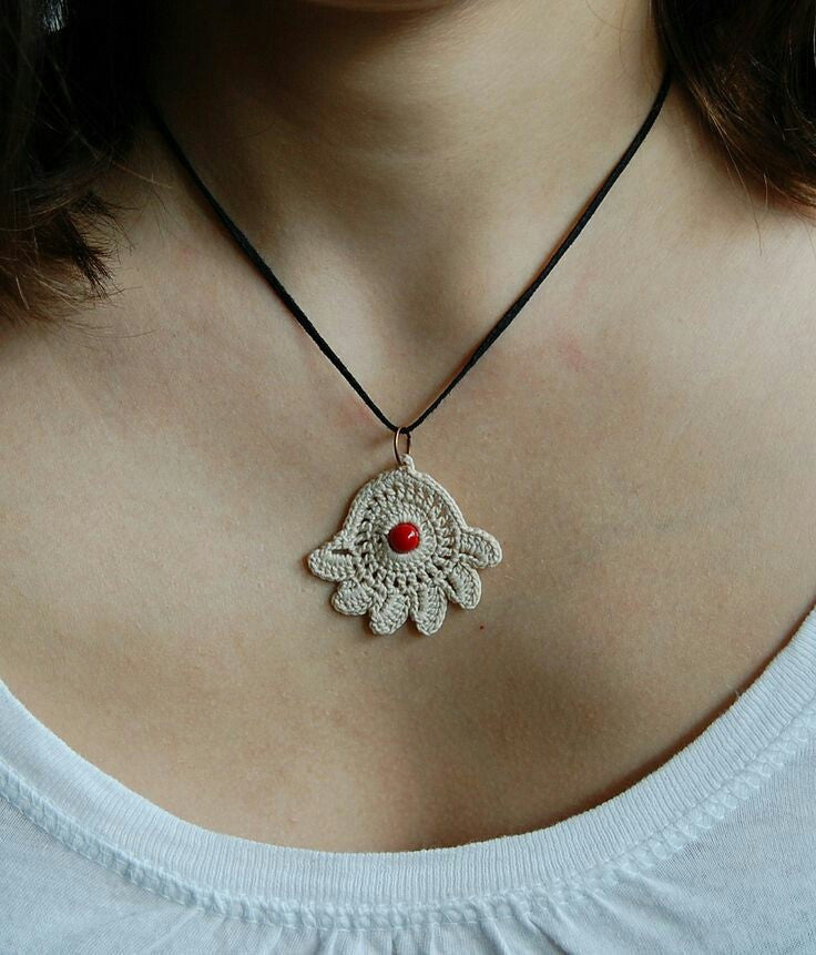 Handmade Pendent Crochet Jewellery Set in White Color Floral Design with Red Beads
