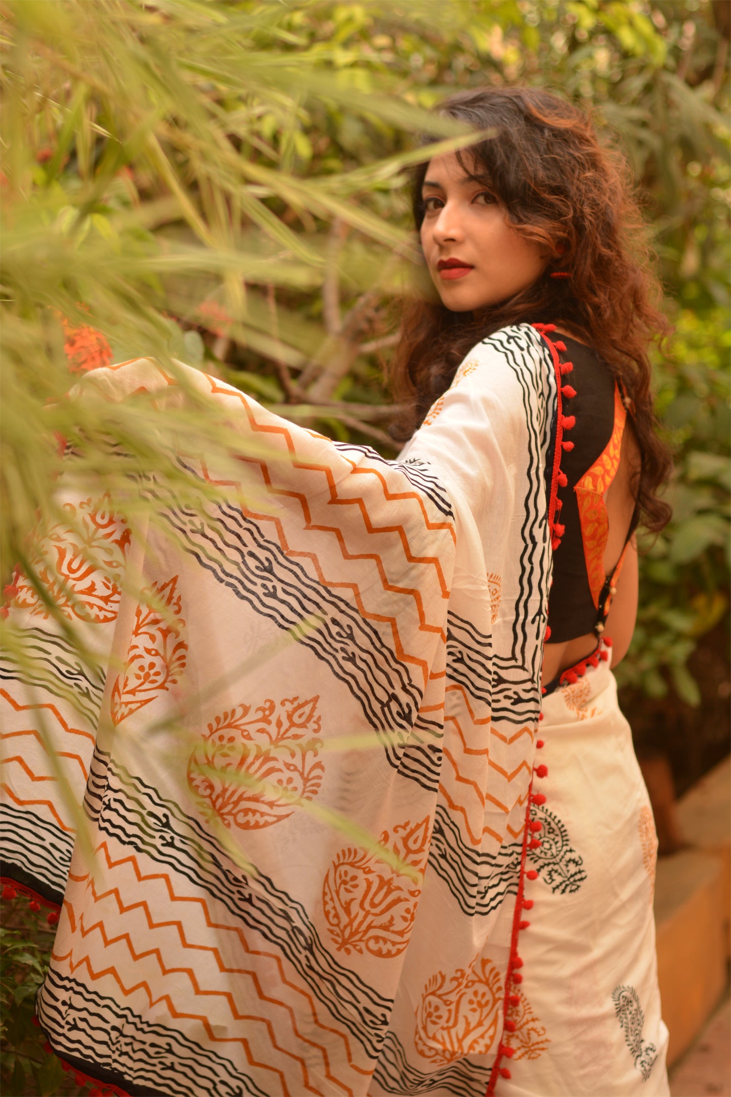 Ethereal Elegance: White Handblock Printed Mulmul Cotton Saree - TCS007