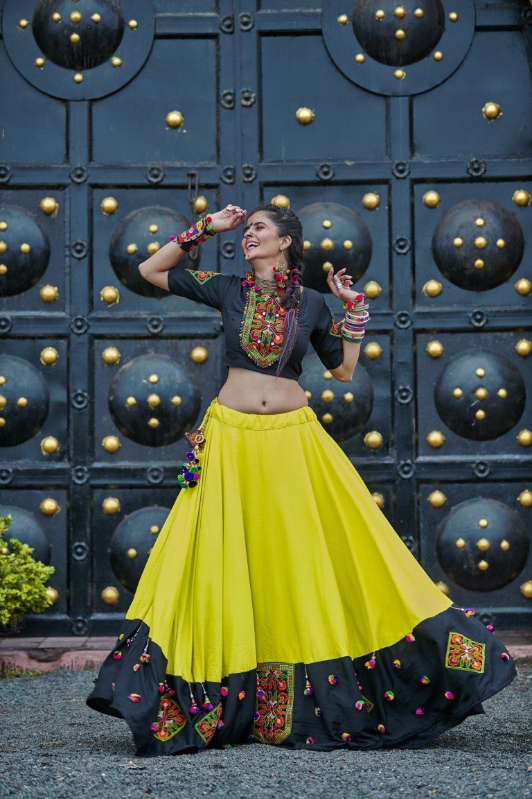 Gleamy Green and Black SemiStitched Lehenga