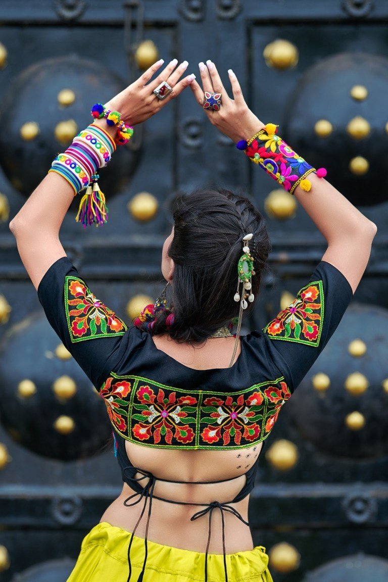 Gleamy Green and Black SemiStitched Lehenga