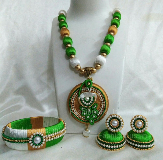 Green and White Peacock Silk Thread Jewellery Set