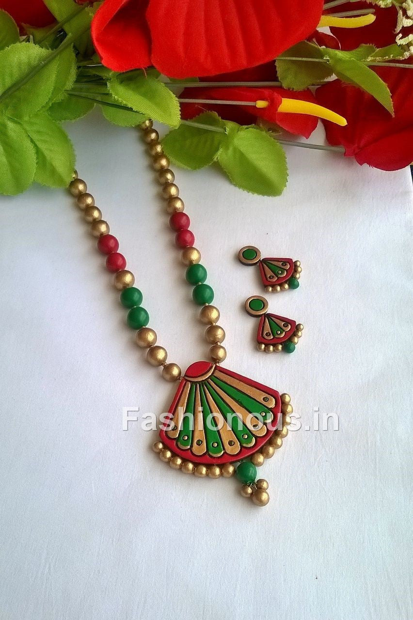 Dark Green and Miroon Quadrant Terracotta Jewellery Set
