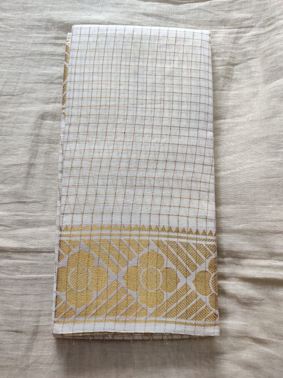 Pure White With Golden Border Madurai Sungudi Saree- Double Side Jari Border Jari Check