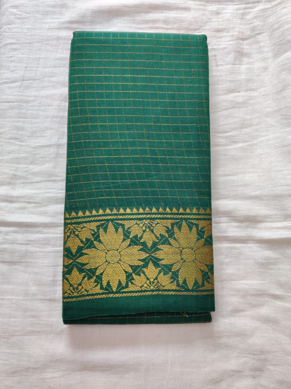 Green With Golden Border Madurai Sungudi Saree- Double Side Jari Border Jari Check