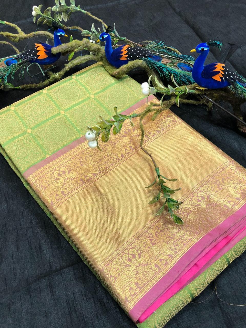 Pear Green With Purple Golden Border Banarasi Silk Saree (Blend)