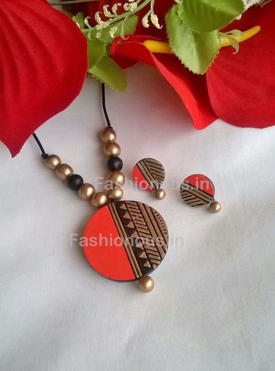 Orange with Black Stripped Round Terracotta Pendant Set-TJS-043