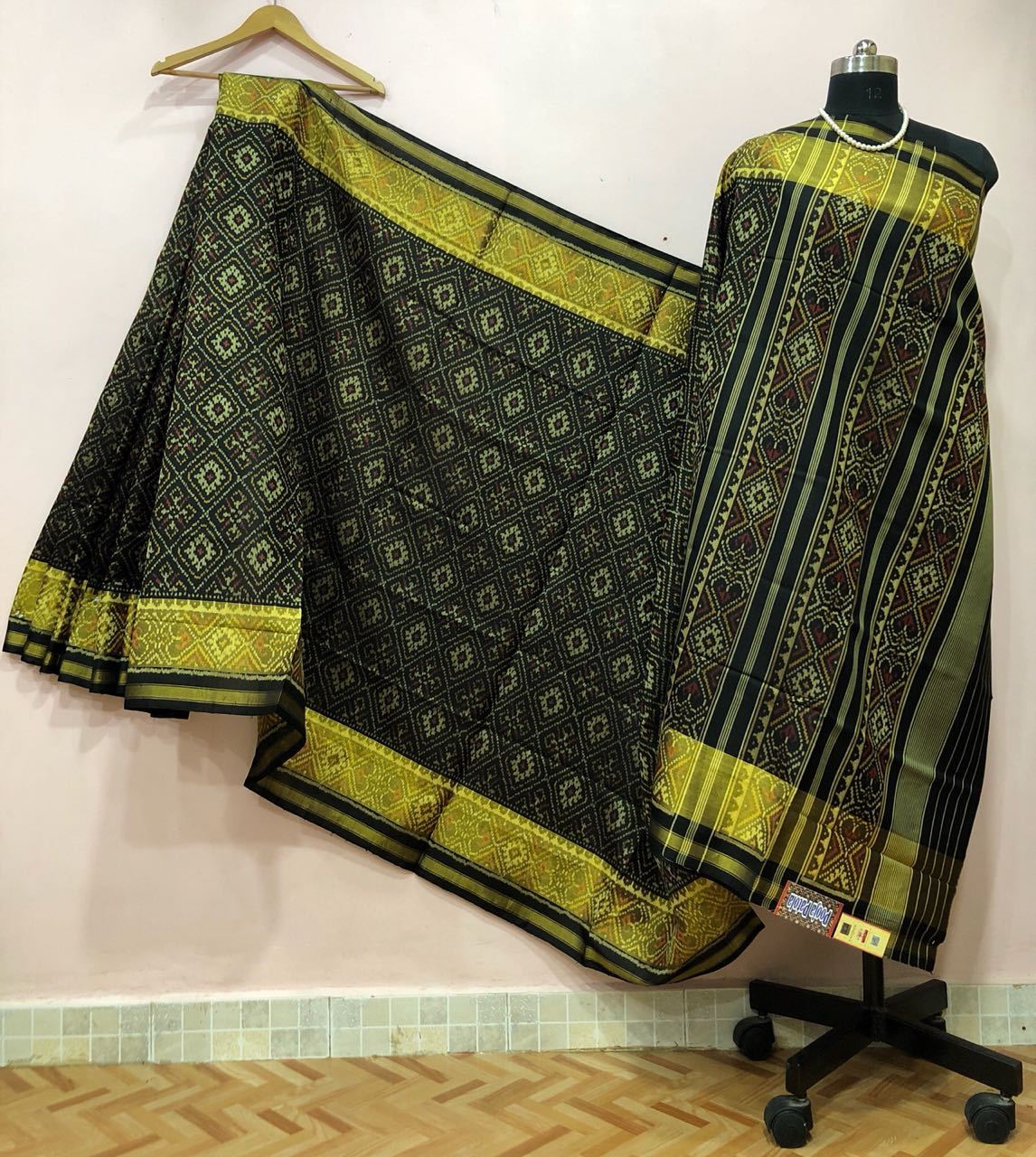 Patola Silk Saree PPSRE003