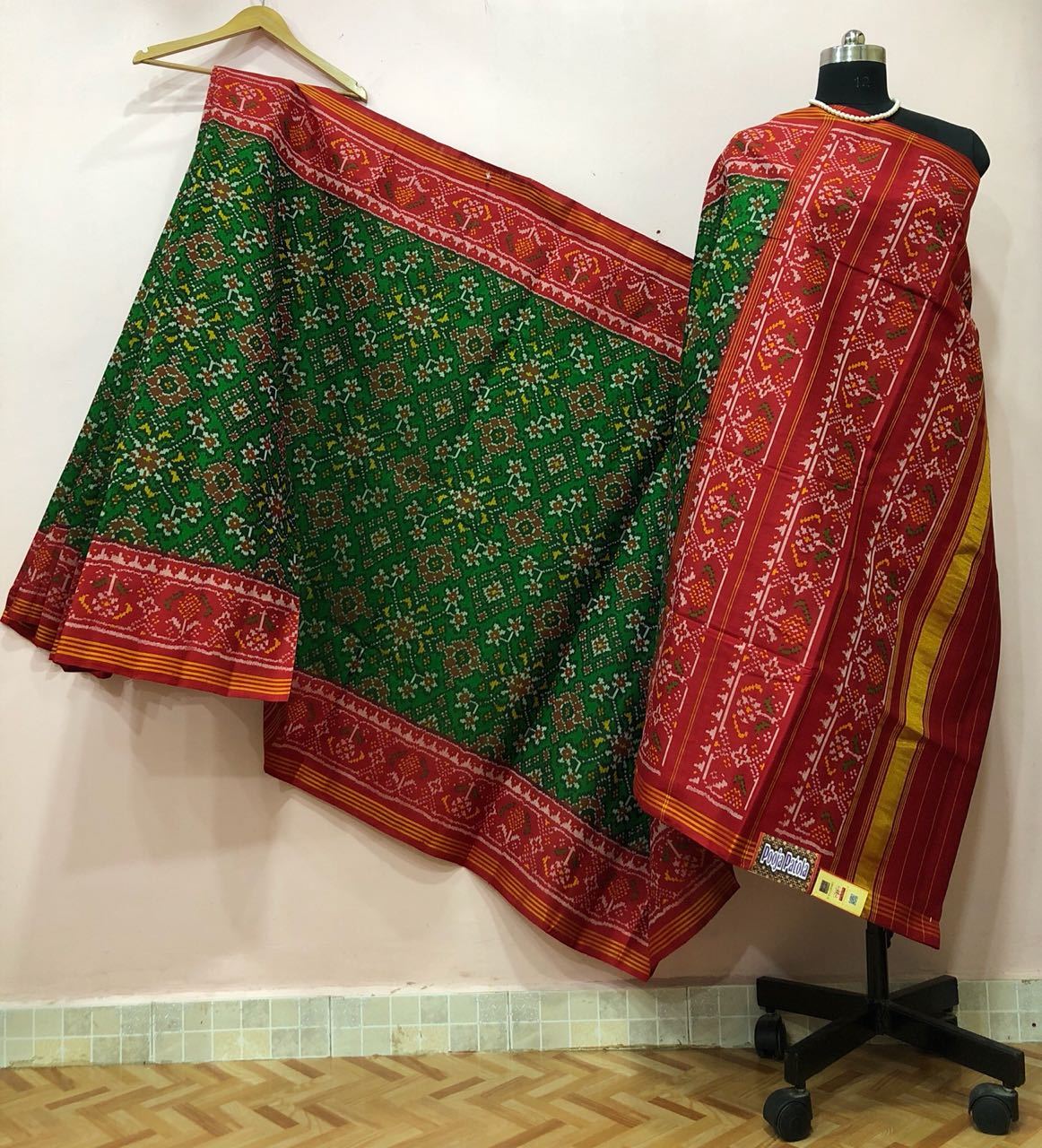 Patola Silk Saree PPSRE098