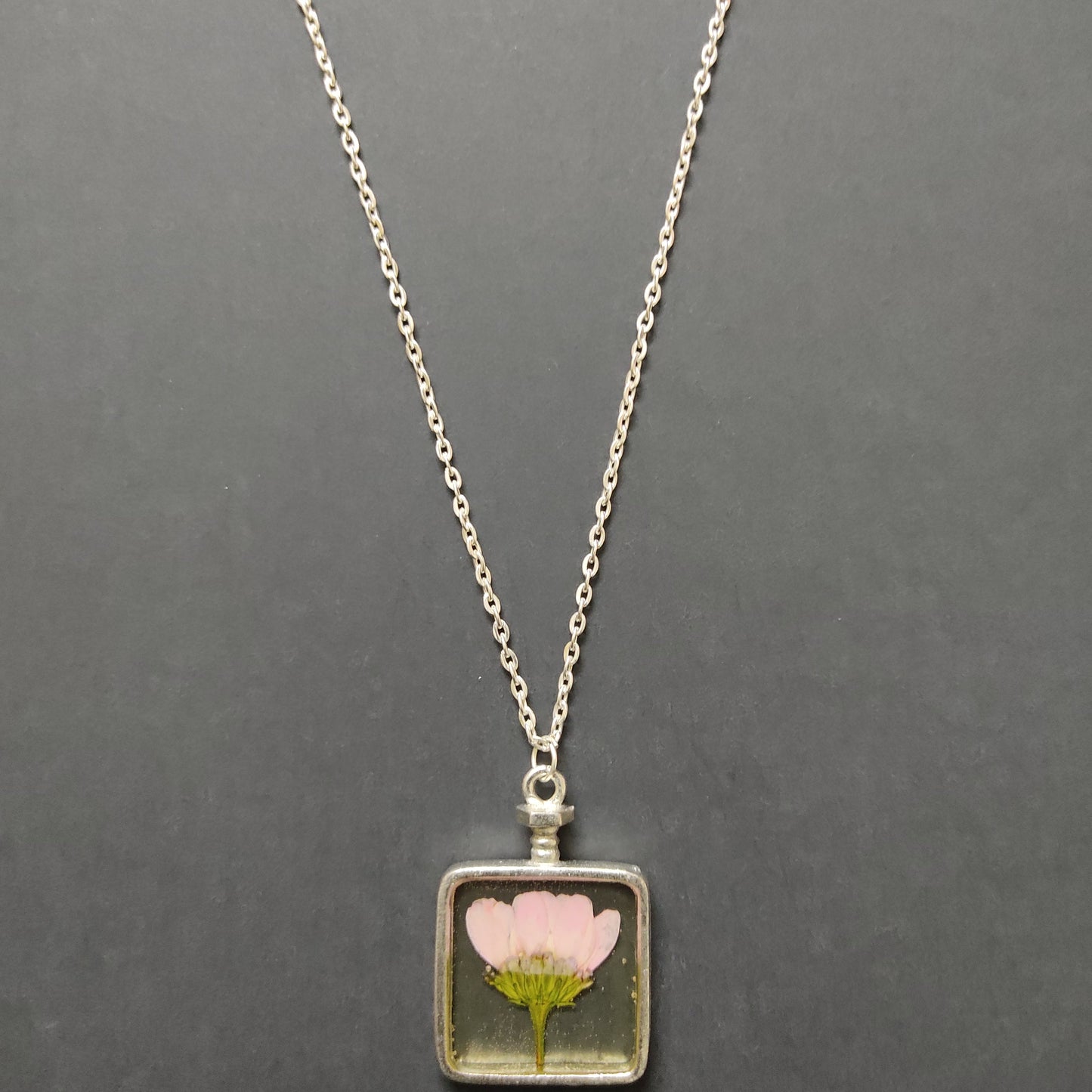 Resin Pendant - RSC015