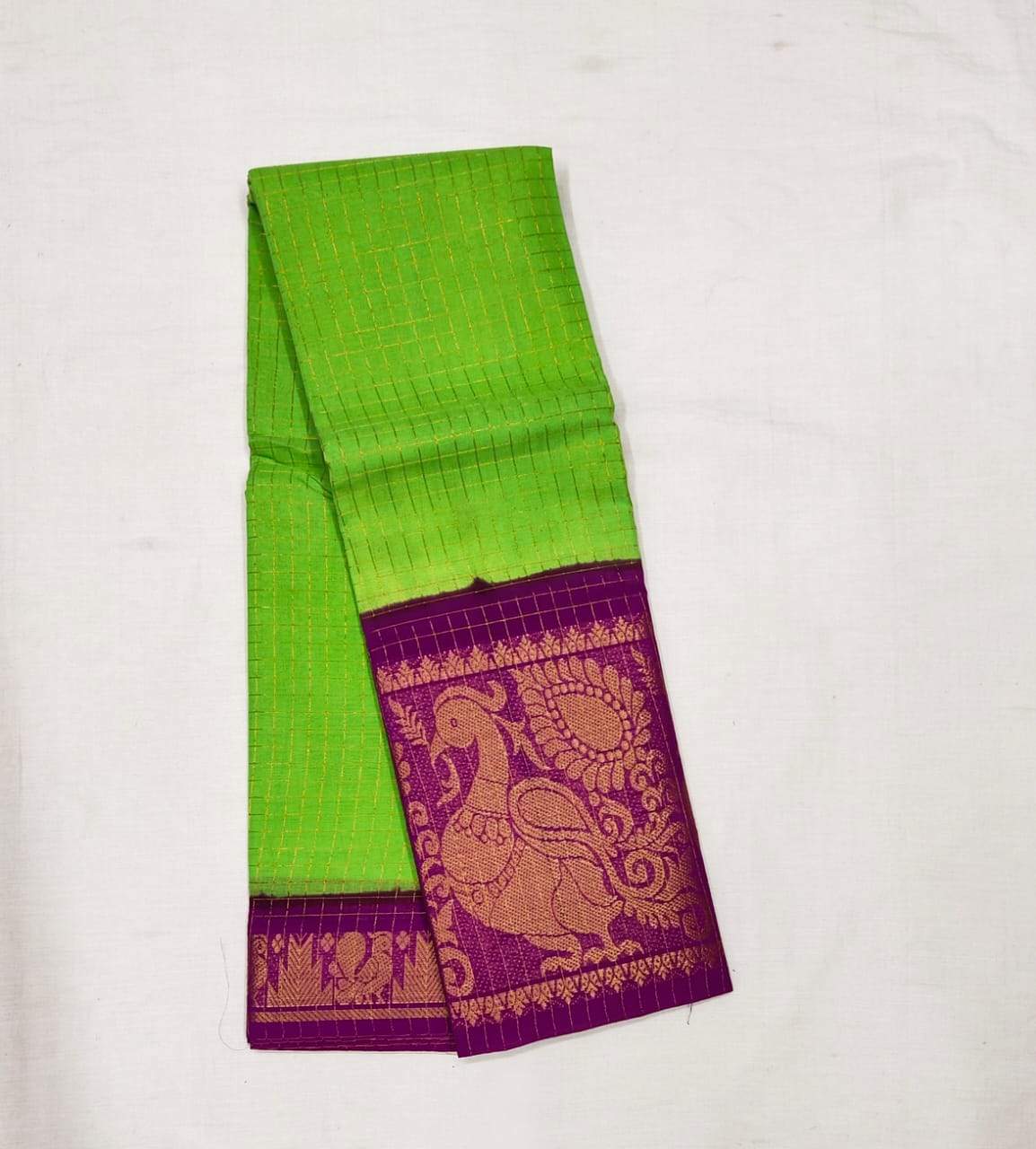 Spring Green with Purple Madurai Sungudi Saree with Large Border