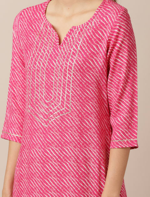 Rayon Lehariya Print Straight Kurti for Women Fuchsia