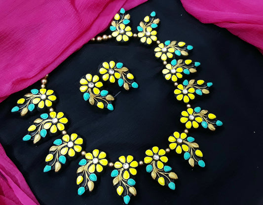 Handcrafted Terracotta Jewellery Set - TJSGFC004
