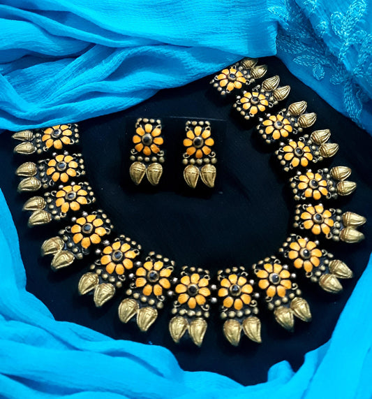 Handcrafted Terracotta Jewellery Set - TJSGFC023