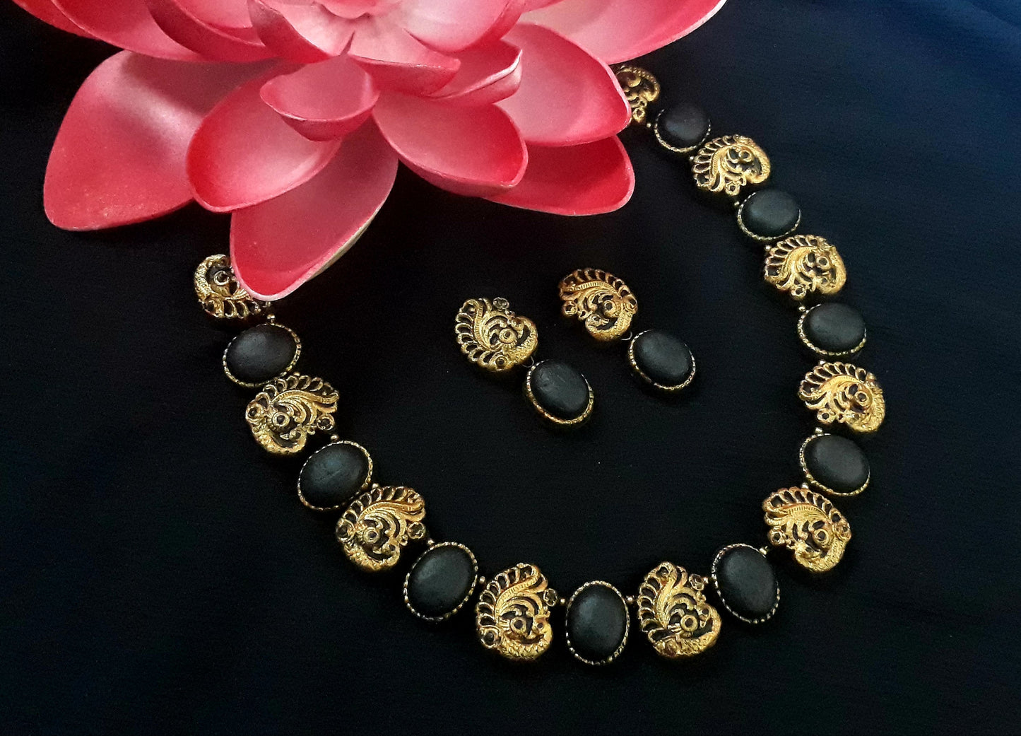 Handcrafted Terracotta Jewellery Set - TJSGFC027