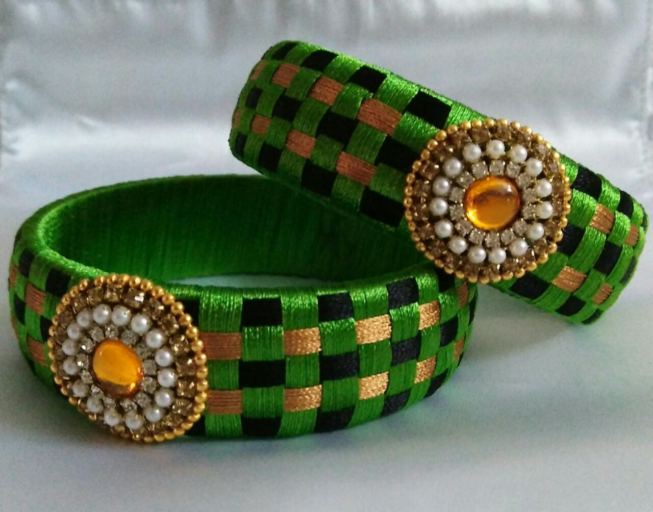 Make Silk How To Do Bangles With Thread Tricolour Silk Thread Bangles