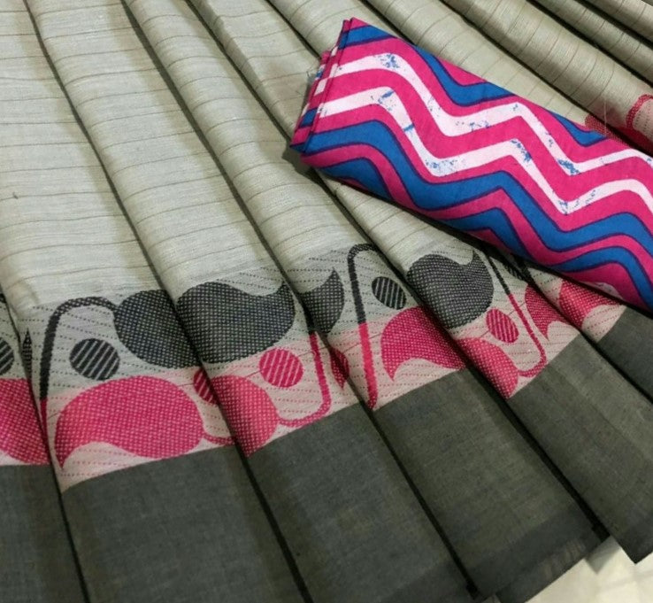 Satisfying Stripes- Crème Chettinad Saree with alluring leaf design border - CS314