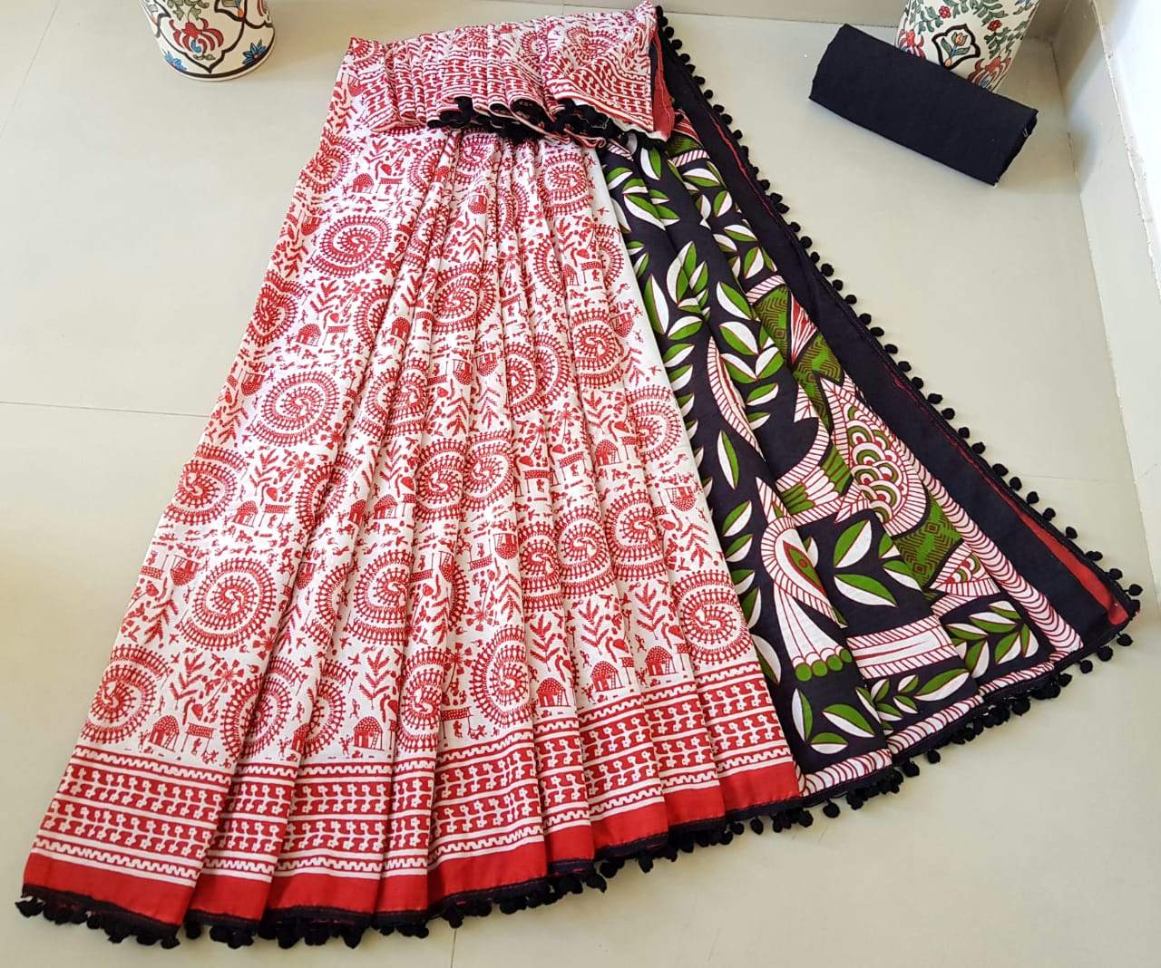 Cobalt Red Cotton Saree with Floral Pallu-TCS013