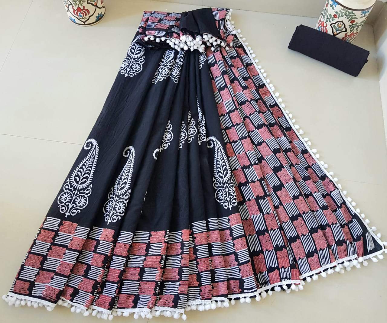 Black Cotton Saree with Trendy Border -TCS011
