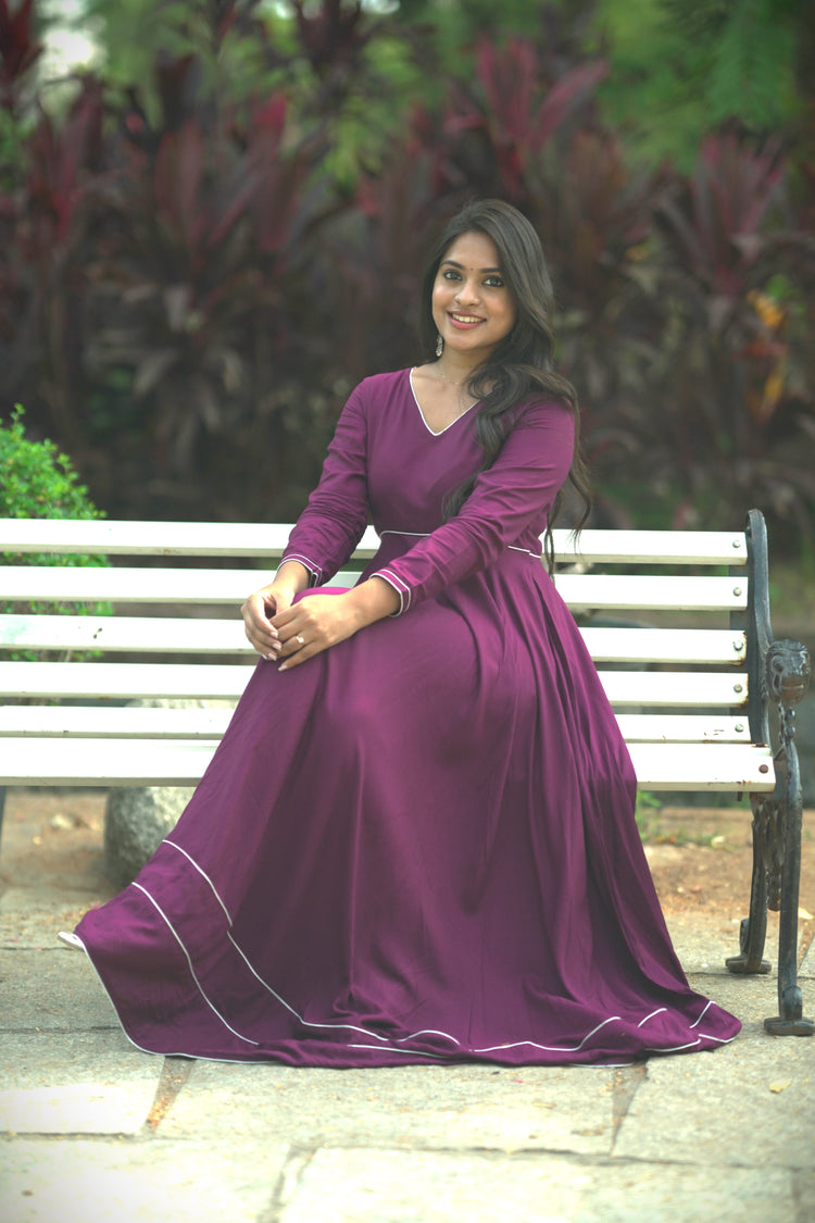 Elegance Envisioned - Women's Long Dresses Fashionous Elegance Envisioned - Women's Long Dresses Fashionous