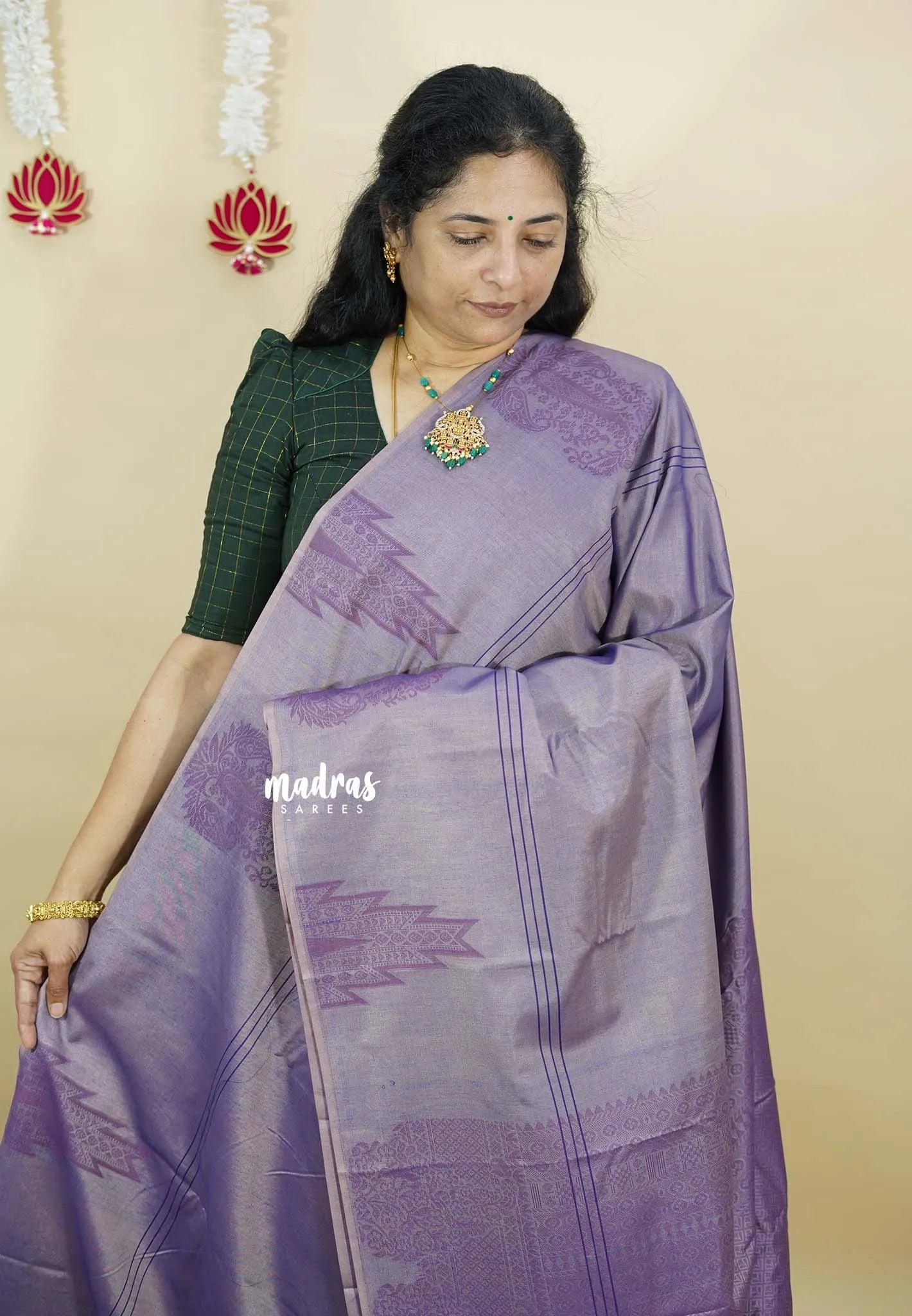 Dualshade Lavender  - Ahimsa - 120 count Pure mercerized silk cotton Saree with temple and mango border
