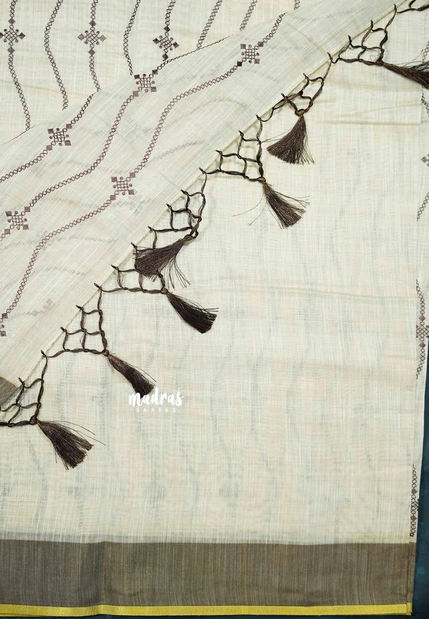 Waving - Halfwhite Haasini - Bamboo cotton silk Saree with embroidery
