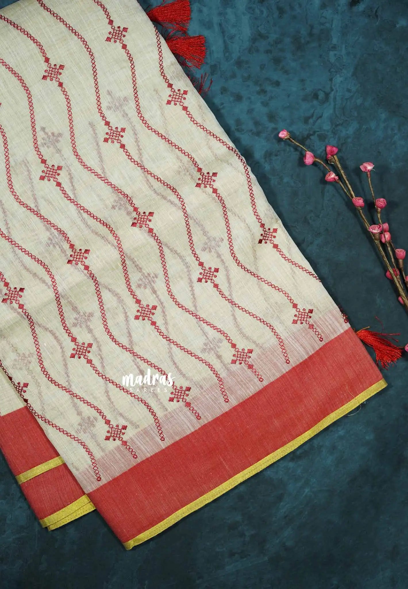 Waving - Halfwhite Haasini - Bamboo cotton silk Saree with embroidery