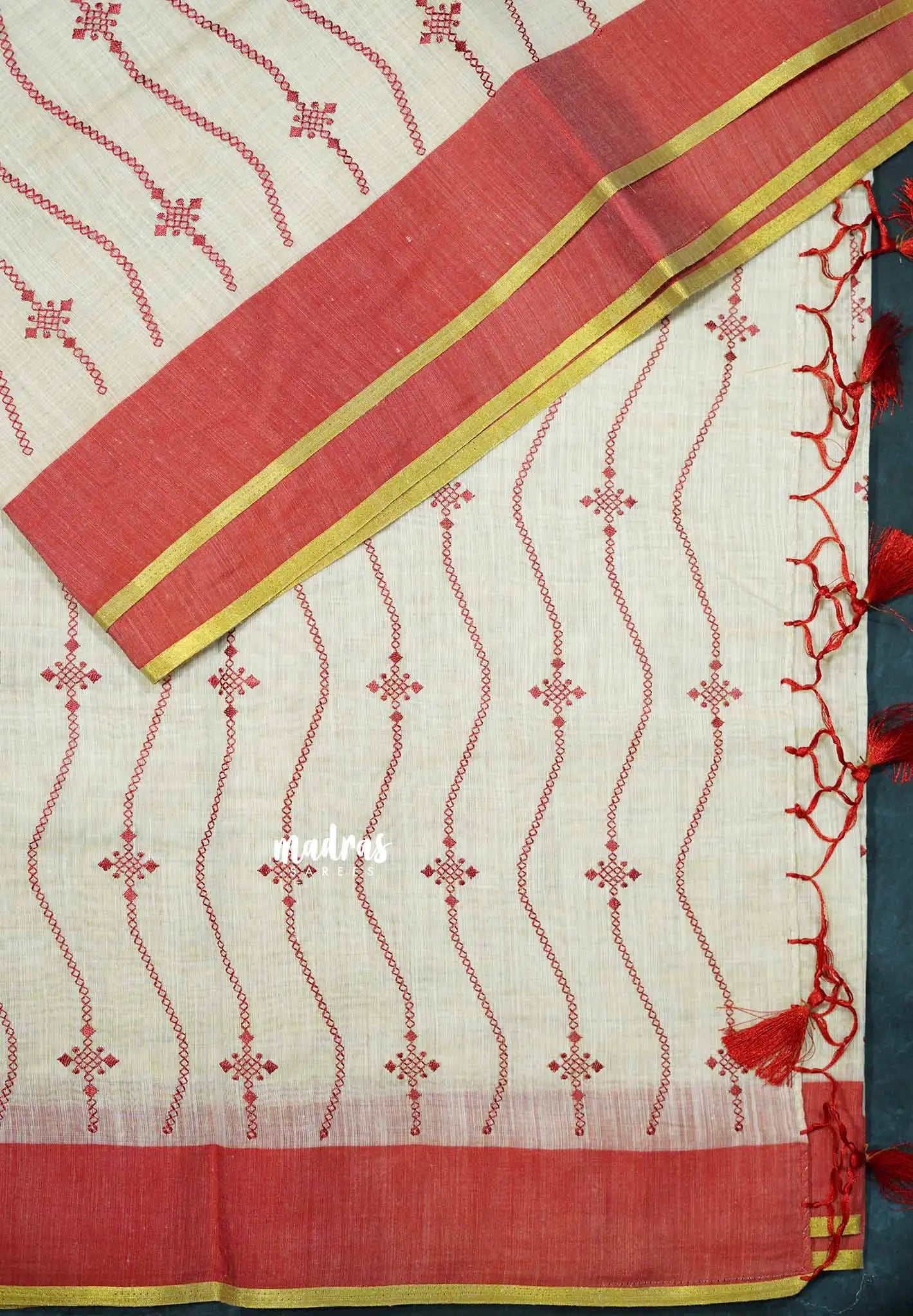 Waving - Halfwhite Haasini - Bamboo cotton silk Saree with embroidery