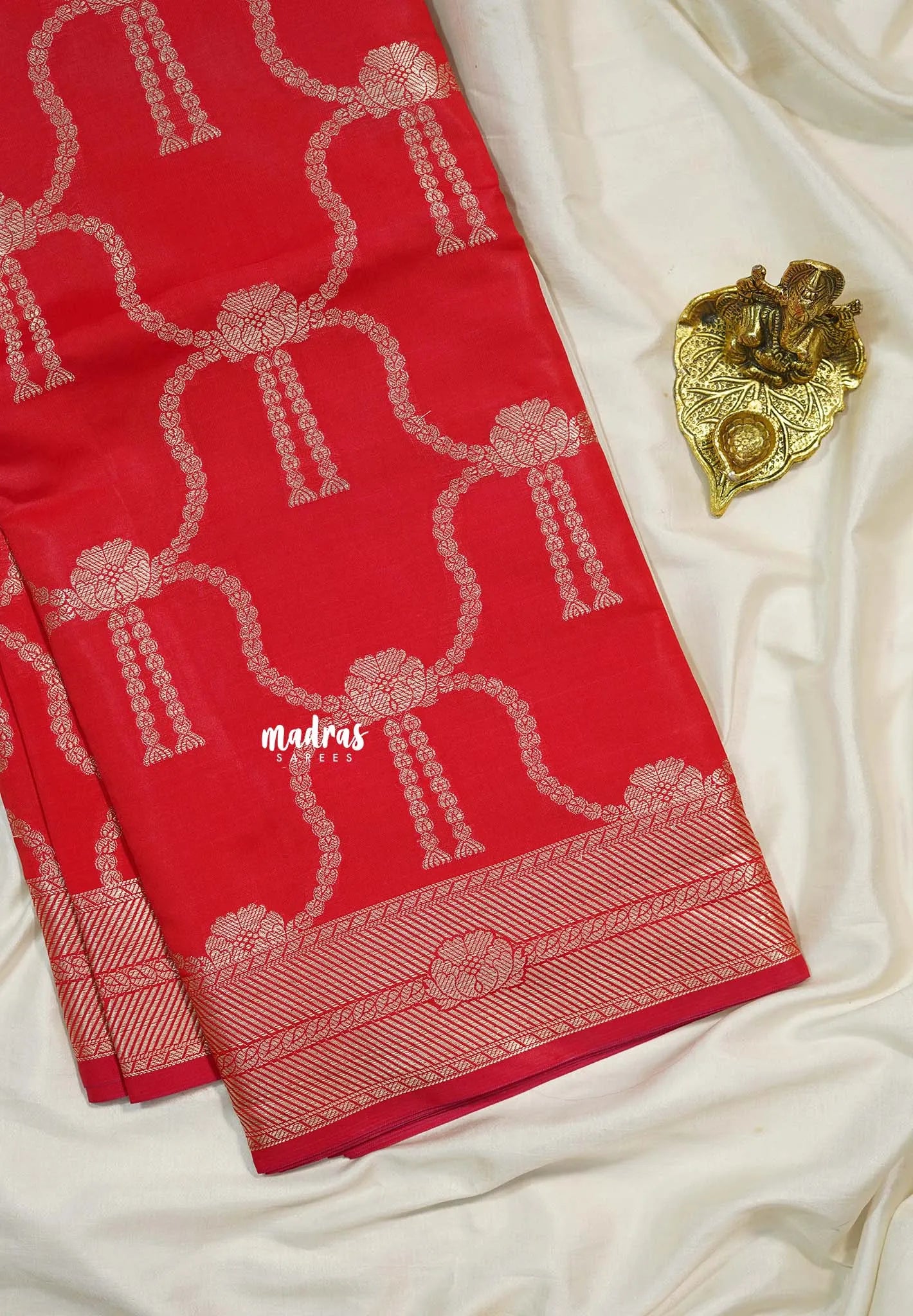 Spicy Red - Kanimozhi - Soft Silkcotton Saree and Zari Border - Best for Festive Wear
