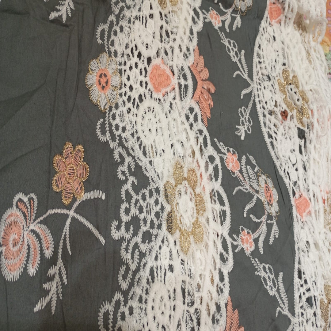 White Grey Hakoba Border