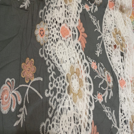White Grey Hakoba Border