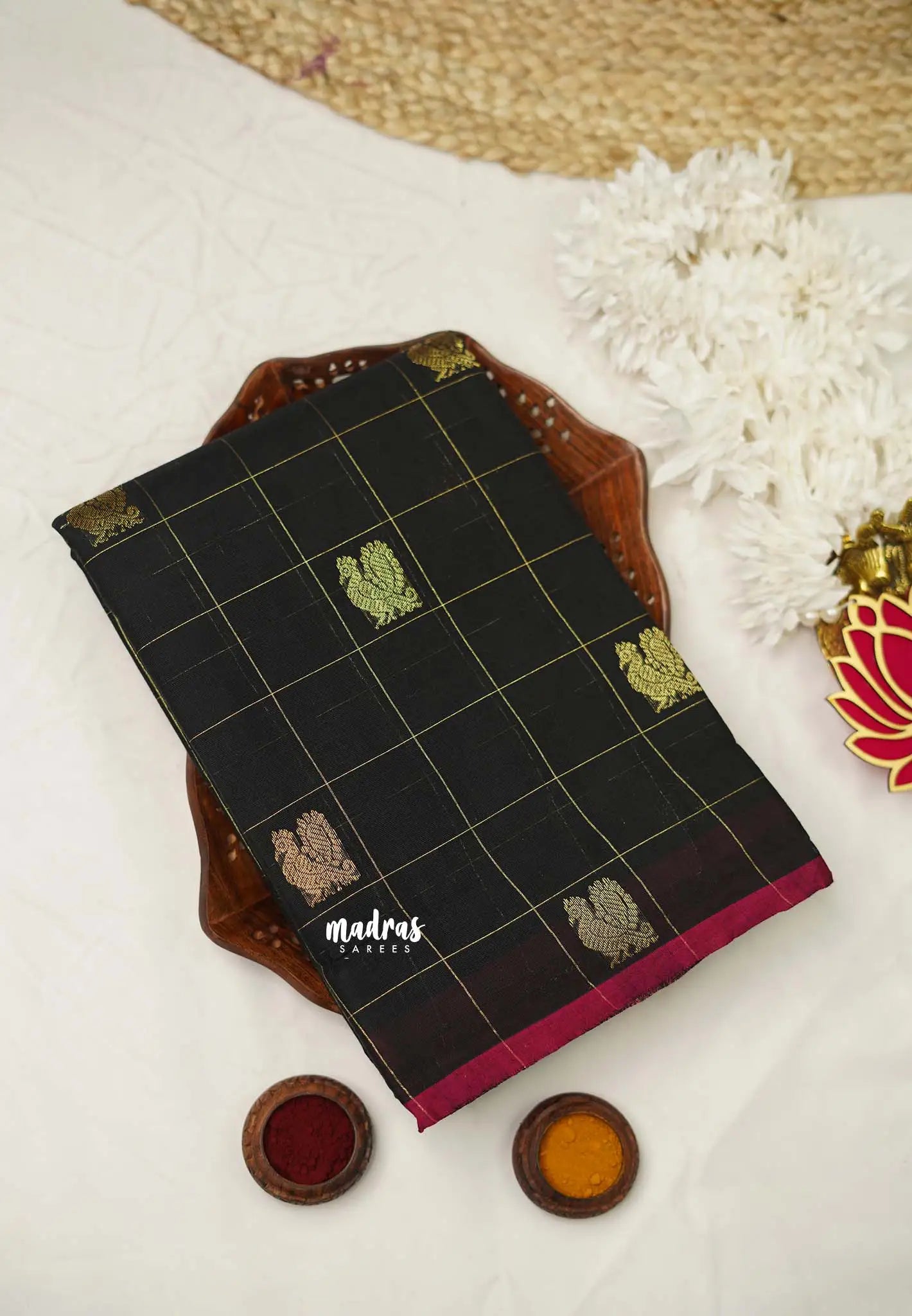 Korvai silk cotton Checks With annam Buttas Black - Madras Sarees 