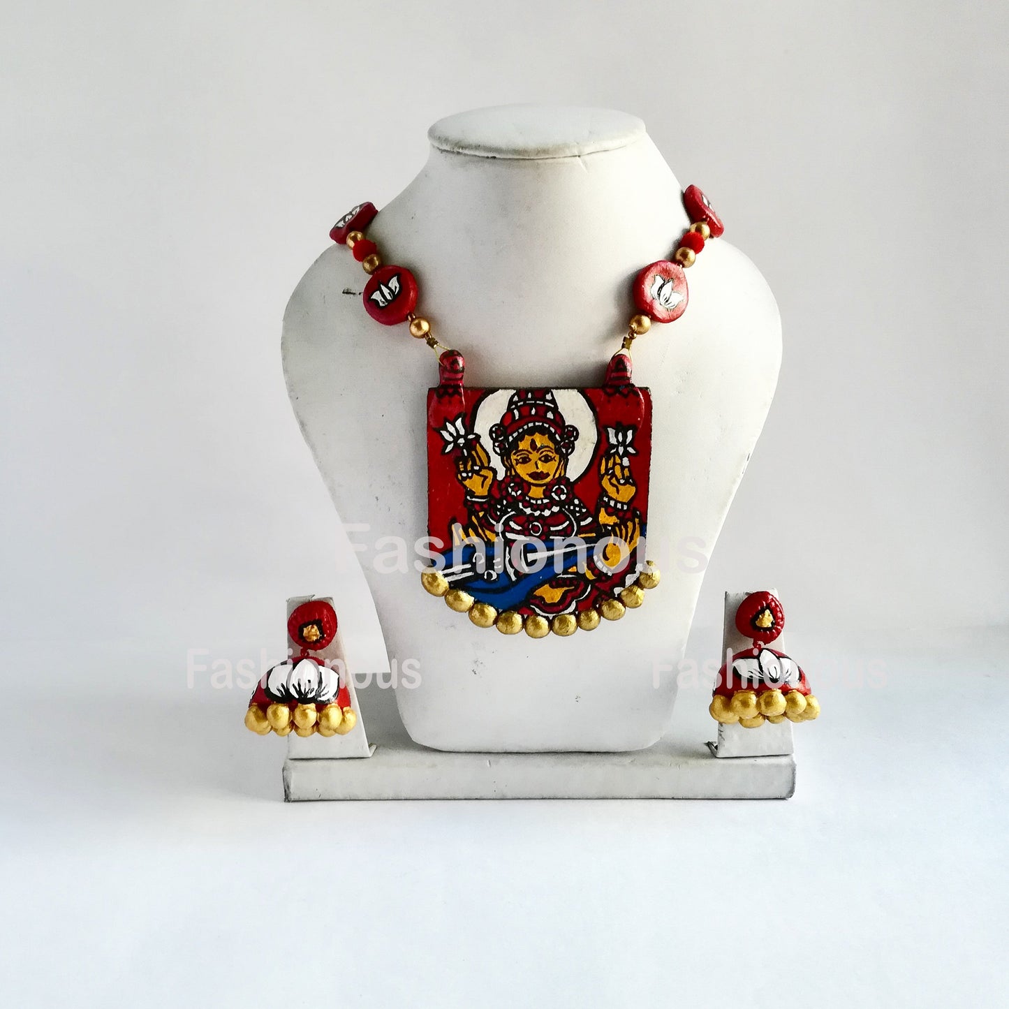Akshara and Saraswathi Art Jewellery