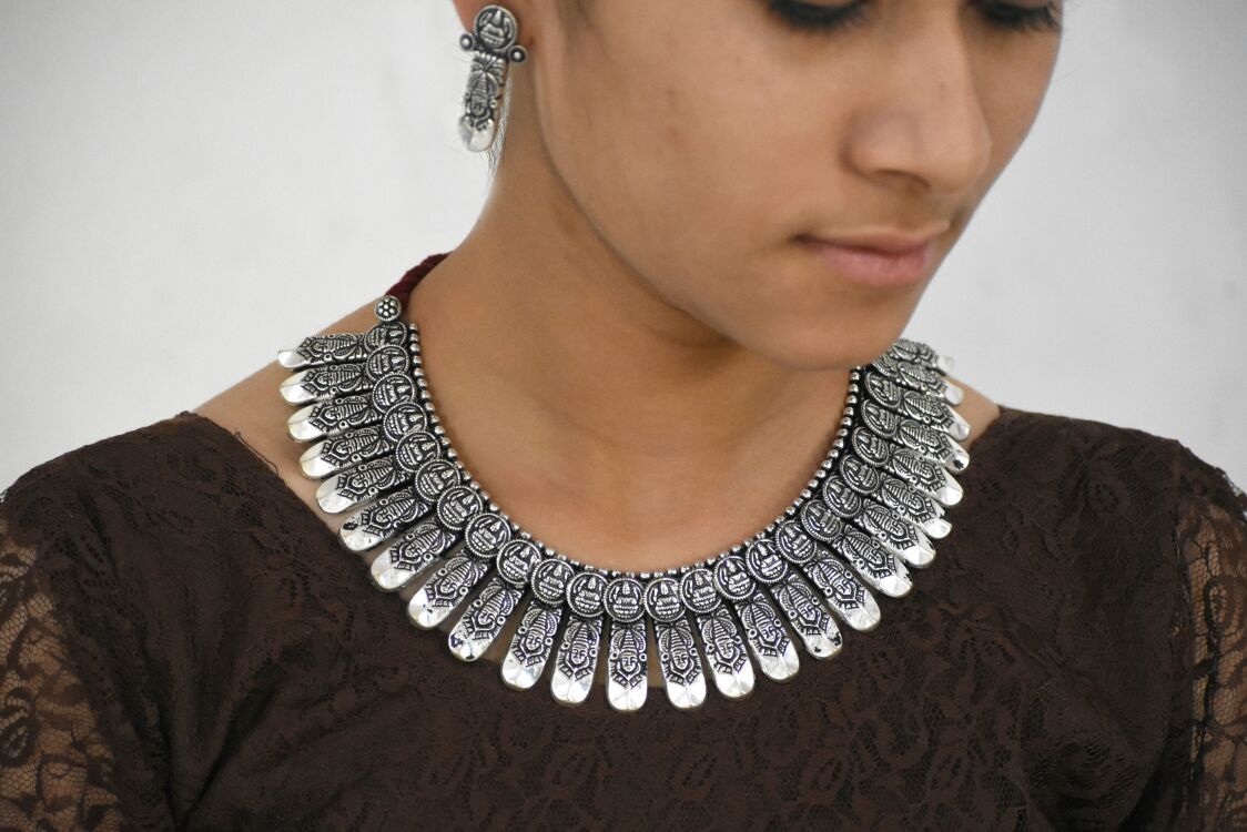 Antique Choker Necklace and Earrings-ACN018