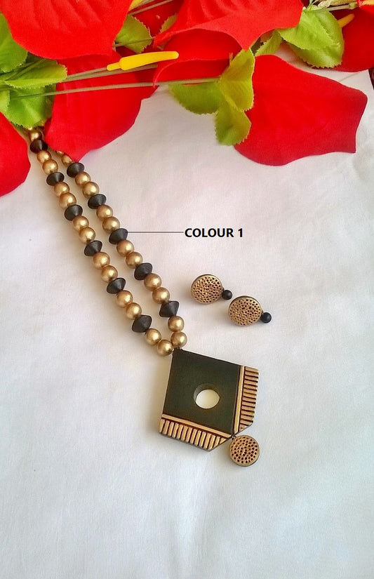Black Pentagon Terracotta Jewellery Set