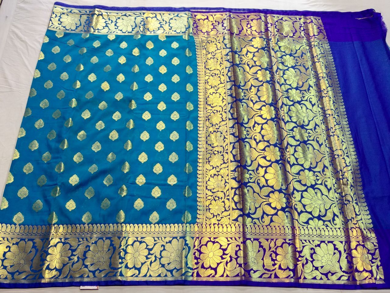 Cerulean Spring Banarasi Silk Saree-BNS081 blue coloured silk saree with golden work