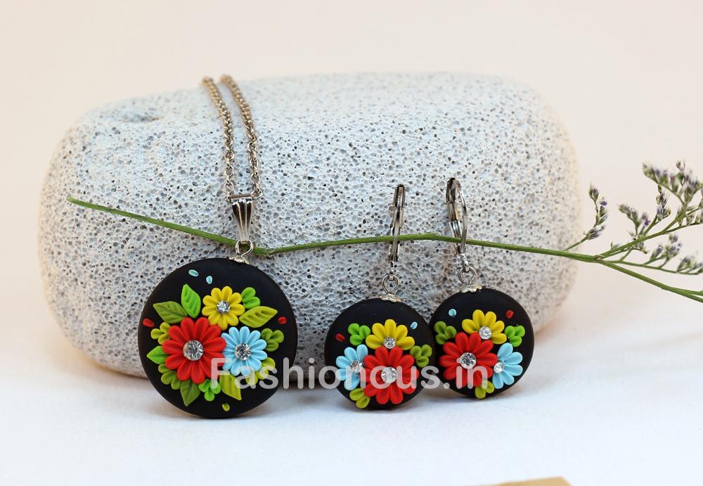 Black Floral Embroidery Necklace and Earrings-ZAPCNS-014