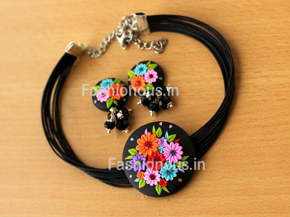 Black Muti Floral Choker and Earrings-ZAPCNS-041