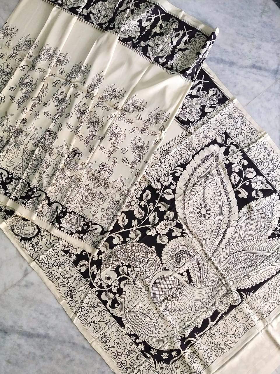Monochrome Hand Painted Kalamkari Chennur Silk Saree_BWHCS007