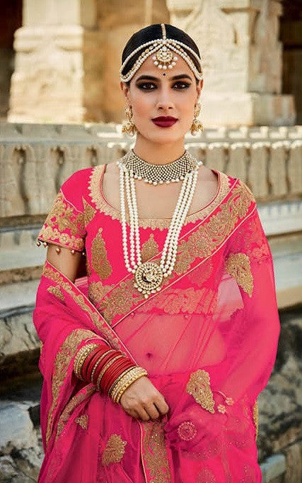 Manish Malhotra Bride Stuns In A Rose-Pink Organza Lehenga, Styles It With  Kundan Pearl Jewellery