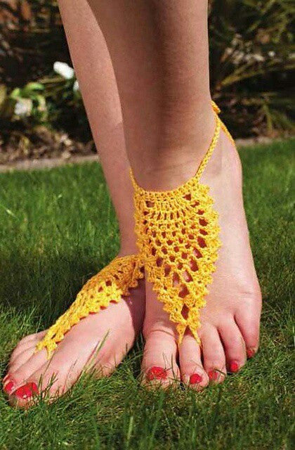 Hand-made Adjustable Yellow Color Cotton Barefoot Women Crochet Anklets