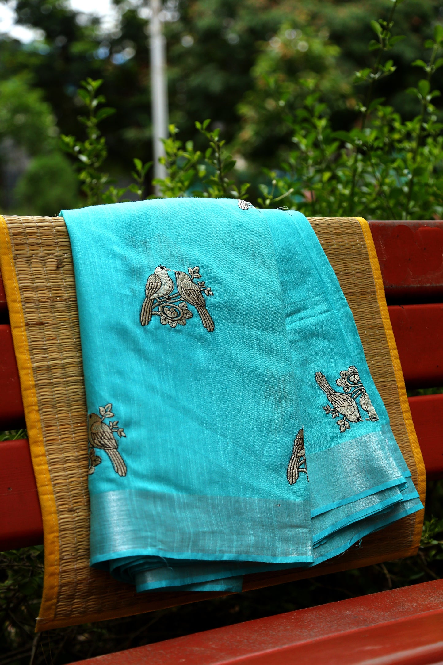Embroidery Worked Linen Saree-LNSRE071 Light blue coloured simple saree