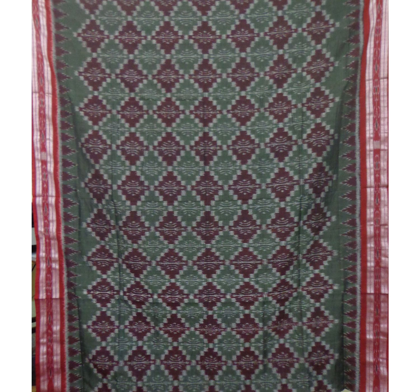 Gray Alpana Designed Handloom Cotton Saree