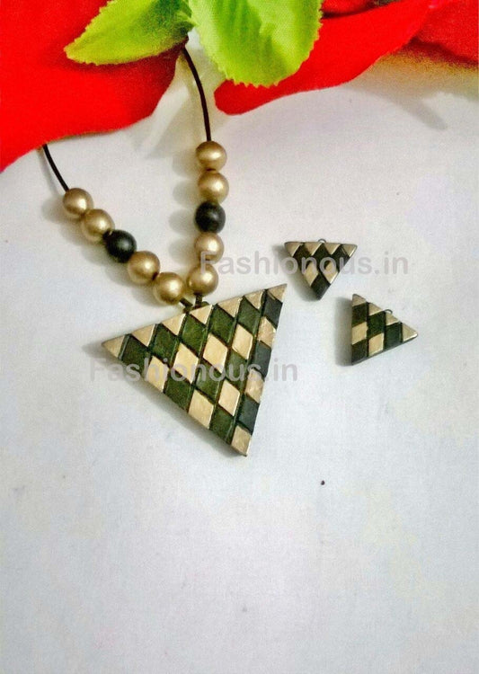 Green Triangular Shaped Terracotta Pendant Set-TJS-048